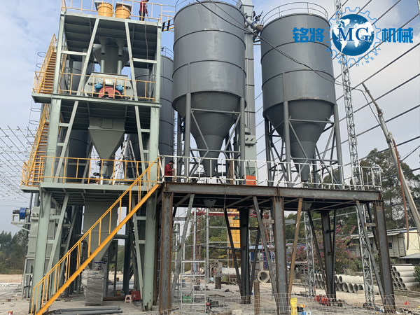 干粉砂漿設(shè)備如何正確投放物料，順序不能亂