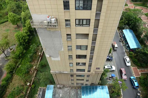 外墻真石漆附著力差導致脫落是哪里出了問題？